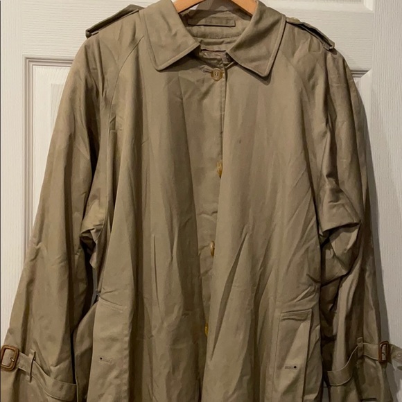 Burberry men’s car coat trench coat